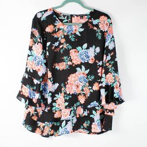 Zac & Rachel Woman Floral Blouse - P2P 21 1/2"